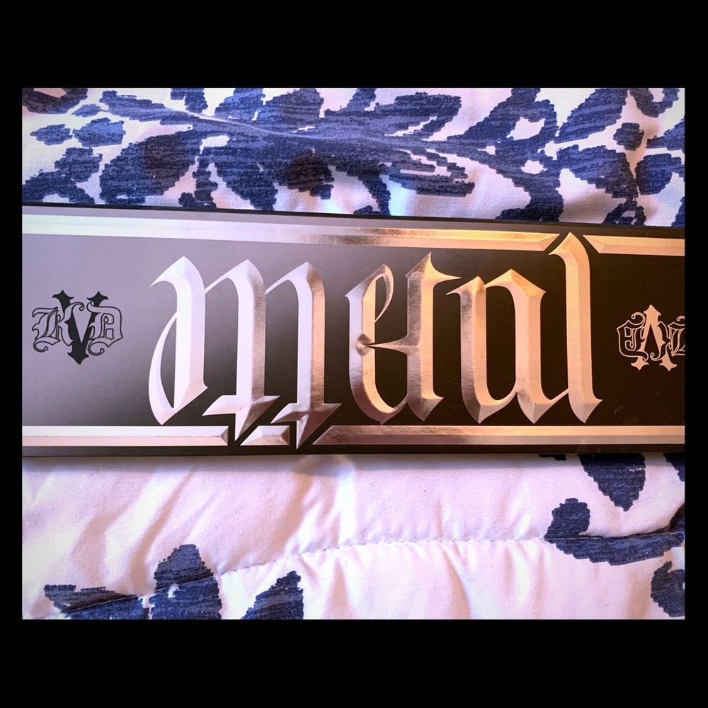 Kat Von D Metal Palette